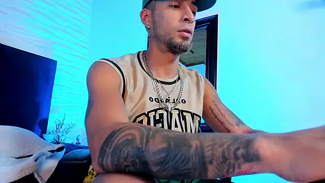 Chat XXX ao vivo de DrakeNeumann