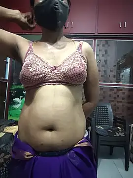 Munii_123 Adlı Modelin Canlı XXX Sohbeti