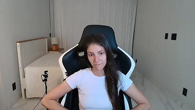 Chat +18 de upssnowy ao vivo