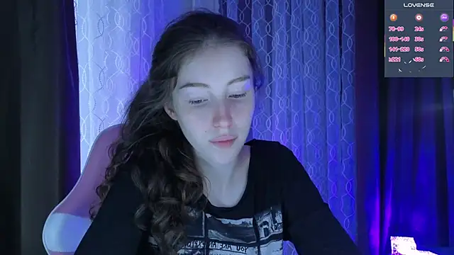 eskatmi's Live XXX Chat