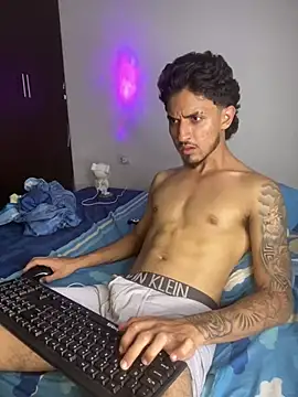 Chat XXX ao vivo de Kriss_Edwards