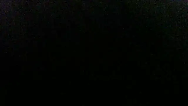 2c_Bby: διαδικτυακό σόου στην κάμερα