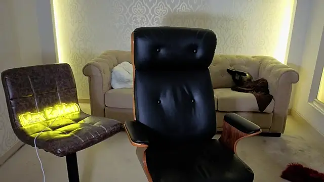 Chat XXX ao vivo de MaxKaiden