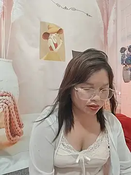Cover-baa 现场XXX聊天