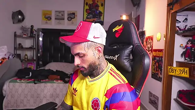 Chat XXX ao vivo de logan_hugh8