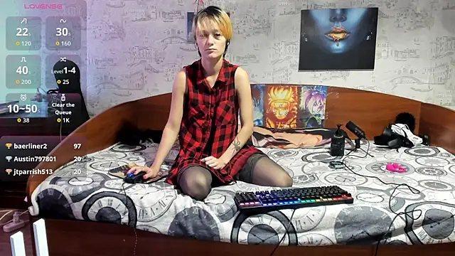 KagamiTayga's Live XXX Chat