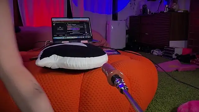 XXX chat uživo modela GennaJames