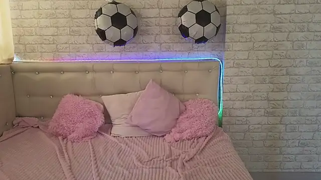 Živý XXX chat AnimeAlica18
