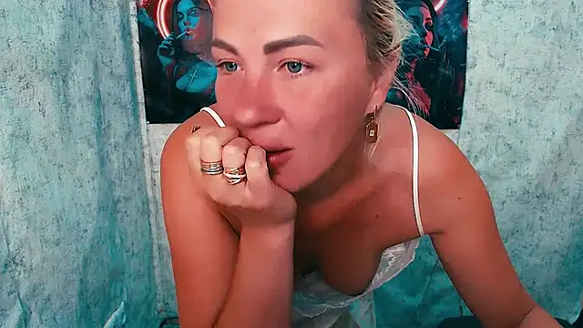 Živý XXX chat EmmaCat_
