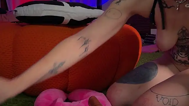 GennaJames – Naživo XXX chat