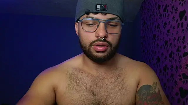 LYNN_N_SAMMAEL's Live XXX Chat