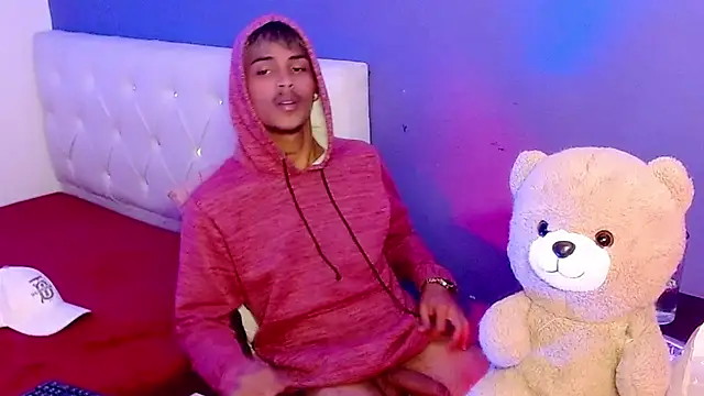 XXX chat uživo modela Angel_foxc13