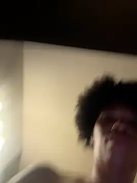 YeahhhitsBreezy's Live XXX Chat