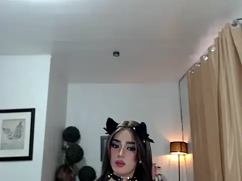 lavandermilk Adlı Modelin Canlı XXX Sohbeti