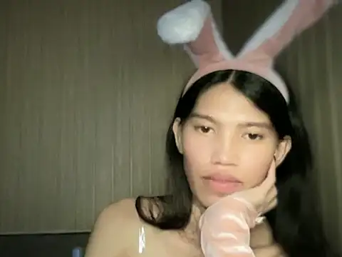 Yourgoddess_jayve Adlı Modelin Canlı XXX Sohbeti