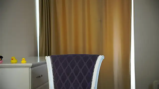 RosalieMontville – Naživo XXX chat