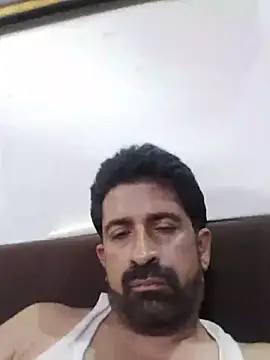 XxX_KING30 élő XXX-chatje