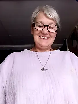 irinamaux's Live XXX Chat