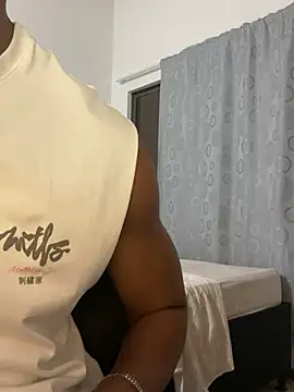 Apolo03_ Live XXX-chat