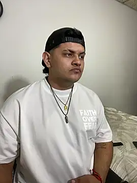 Czat XXX na żywo – boy_jasson