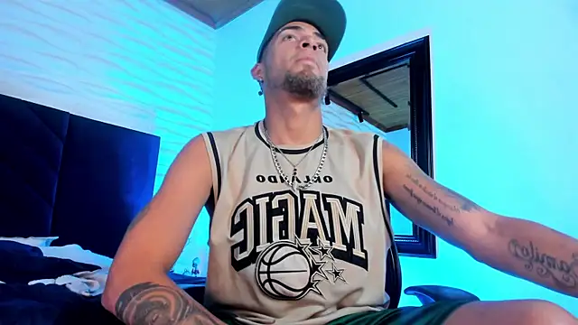 Chatroom XXX en direct de DrakeNeumann