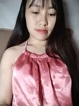 Cherry-squirtt 即時 XXX 聊天