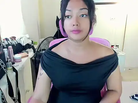Chat XXX en directo de Queenoflustx