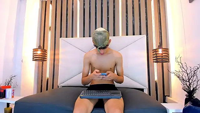 Pit_Ross – Live XXX-chat