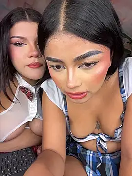 PippiCharmXXX élő XXX-chatje