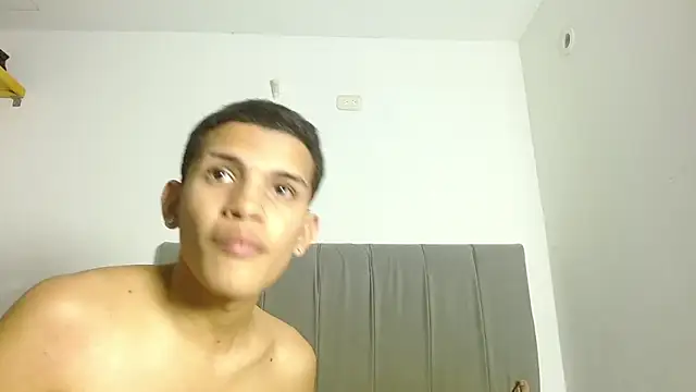 Jose_And_Daniel Live XXX Chat