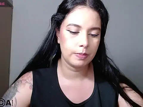 צ'אט XXX בשידור חי של venus__24