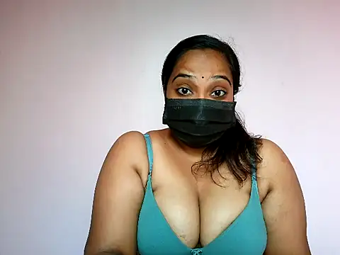 Chat +18 de Mathi_cam ao vivo