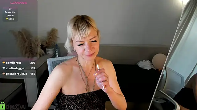 Ann_Annise's Live XXX Chat