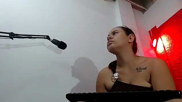 XXX chat uživo modela bdsmforever18