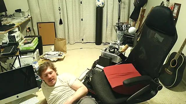 9VOLTT's Live XXX Chat