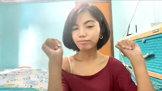 YukikoSchaefers' Webcam Show