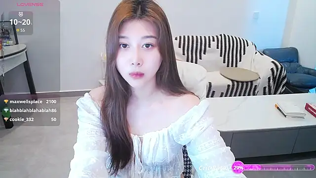 smileflower-'s Live XXX Chat