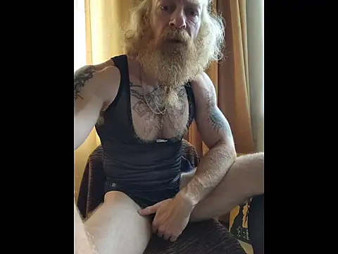 Gingerbeard40 即時 XXX 聊天