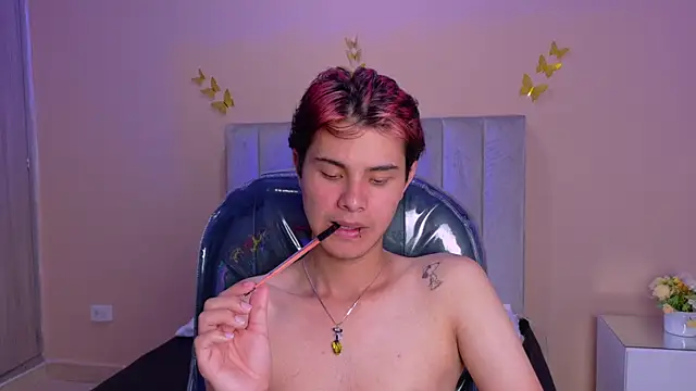 Derek_SinnのライブXXXチャット
