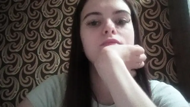 Czat XXX na żywo – KikiAmino