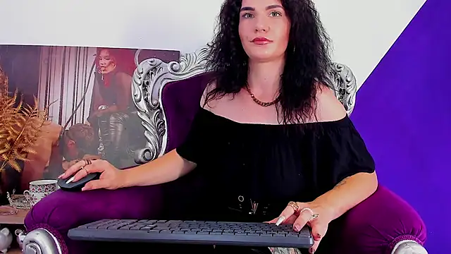 Chatroom XXX en direct de MistressKasandra