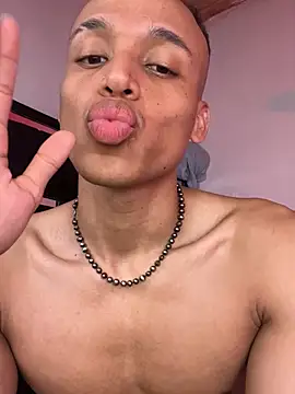 Онлайн чат XXX johnny_zhang