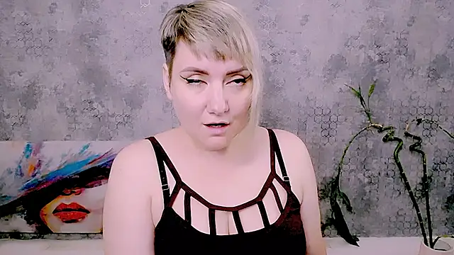 Živý XXX chat Djullia
