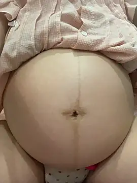 Mira-23's Live XXX Chat