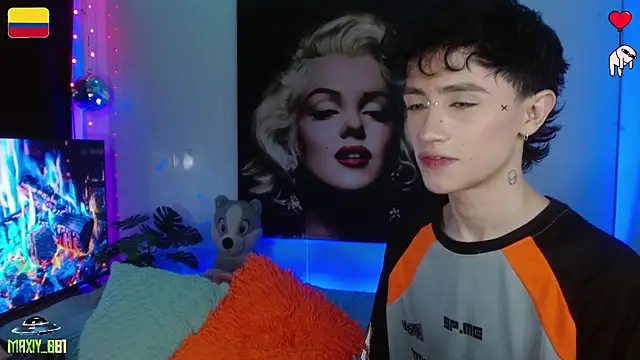 maxiy_001 live XXX chat