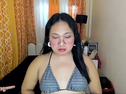 แชท XXX สดของ BigCockLexie