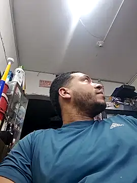 mago_vive's Live XXX Chat