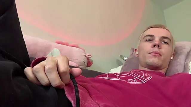 Jeremy1Scott Chat XXX in diretta