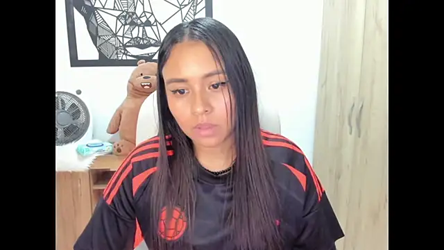 Ciara8n Live XXX chat