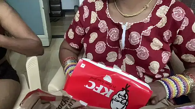 Tamil_Sajitha Obrolan Langsung XXX